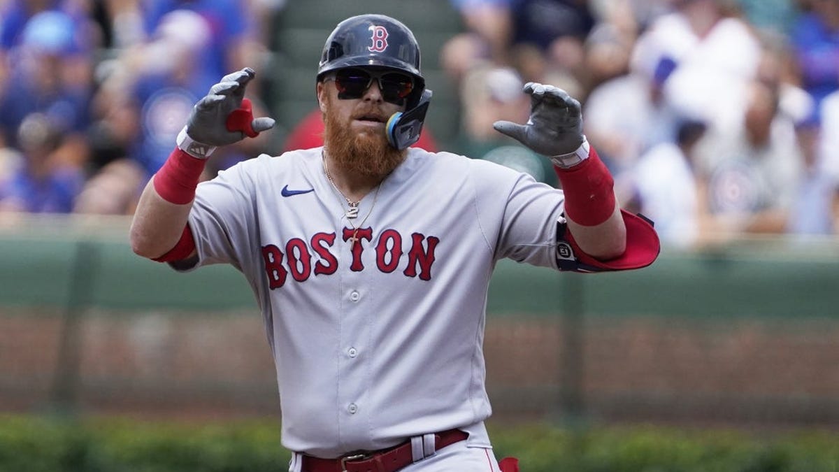Justin Turner, Red Sox eager for more vs. A's