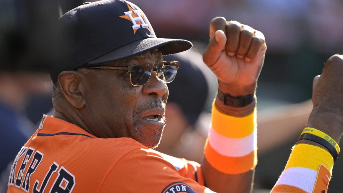 Houston Astros - Another win, another milestone! Dusty Baker is