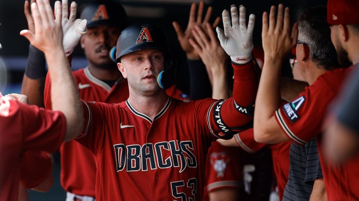 Christian Walker powers the Arizona Diamondbacks to a series win over the  Colorado Rockies 