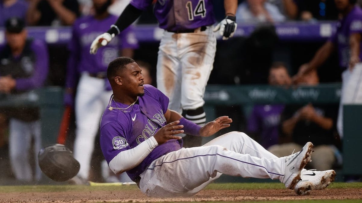 Rockies use balanced effort to fend off scuffling Cardinals