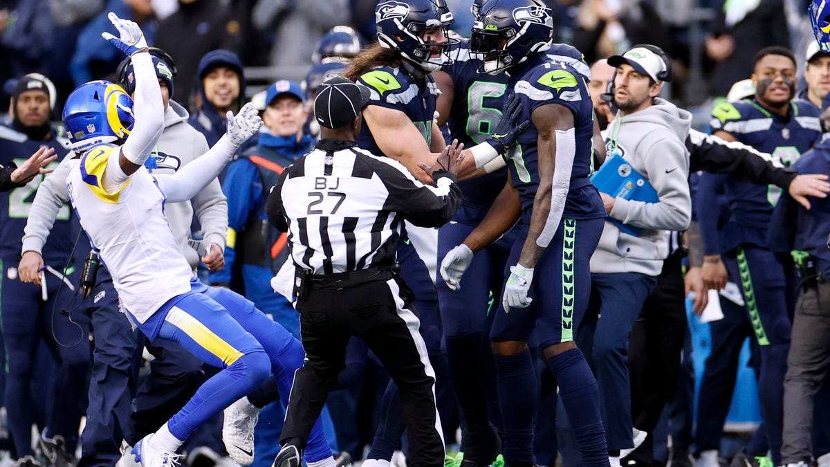 NFL playoff officiating decisions - What happened on controversial calls --  right and wrong -- and what came next - ESPN