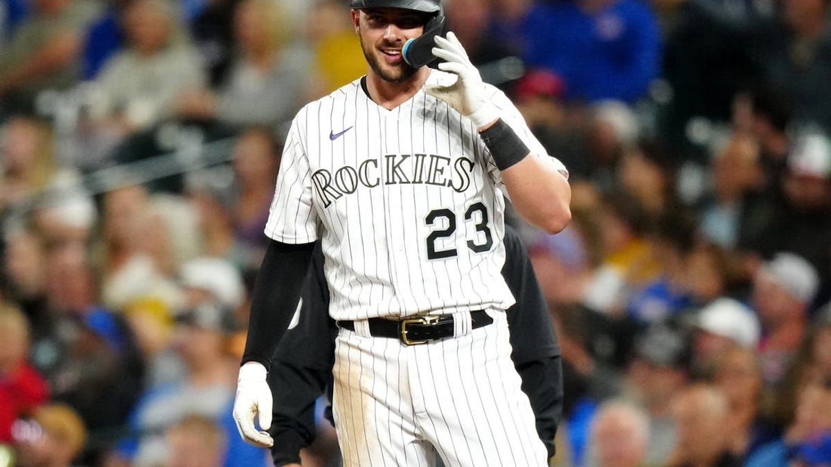 Kris Bryant hits first Coors Field home run with Rockies since