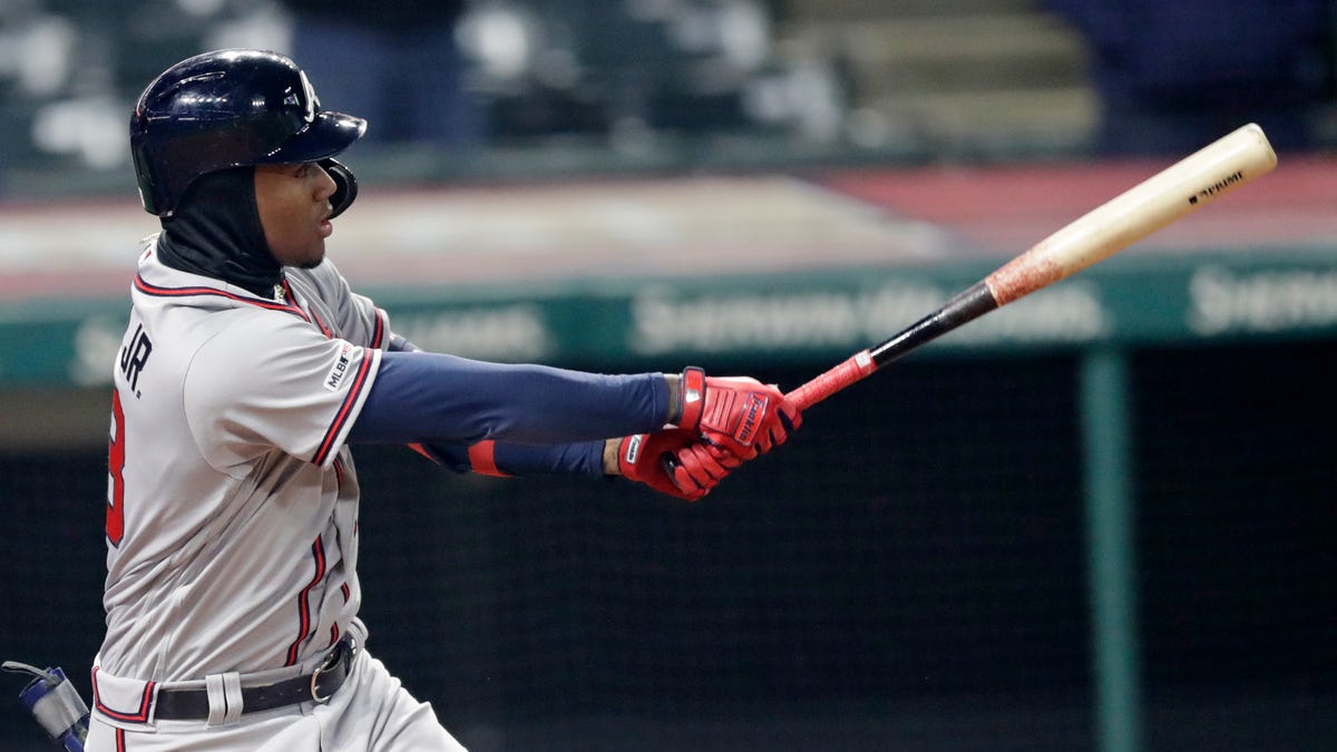 Atlanta Braves: Reds TV analyst rips into Ozzie Albies, saying he's dumb  for signing extension
