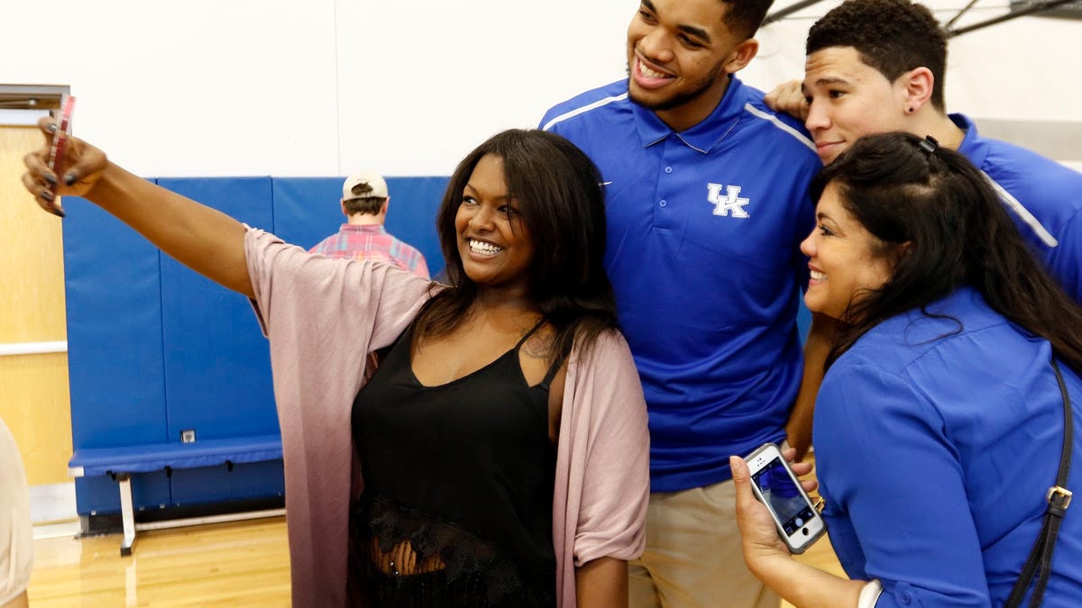 Karl-Anthony Towns, family's health 'top priority' for Devin Booker