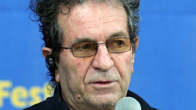 Image for Iranian director Dariush Mehrjui and his wife found murdered in their home