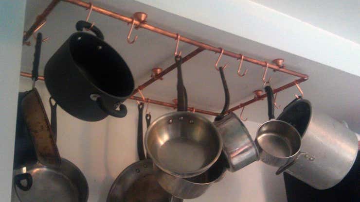Image for You Can Build a Cheap, Custom Copper Pot Rack