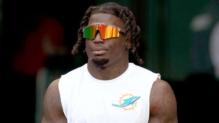 Image for Tyreek Hill Surprised To Discover Assault Illegal In Florida