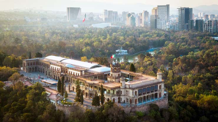 Image for Conservatives Explain Why The U.S. Should Invade Mexico