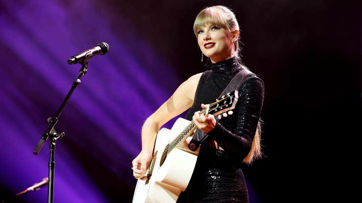 Image for Chiefs Fans Try To Name A Single Taylor Swift Song