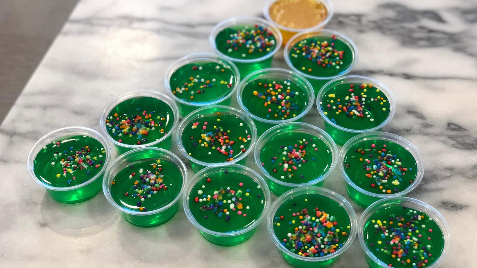 Holiday Jell-O shots: a definitive guide