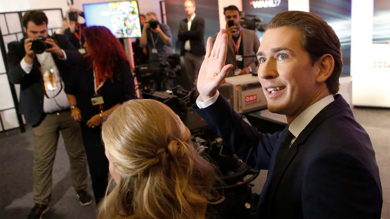 Top candidate of Peoples Party (OeVP) and Foreign Minister Sebastian Kurz arrives for the first TV statements after Austria’s general election in Vienna, Austria, October 15, 2017. REUTERS/Heinz-Peter Bader – UP1EDAF1CJKTA