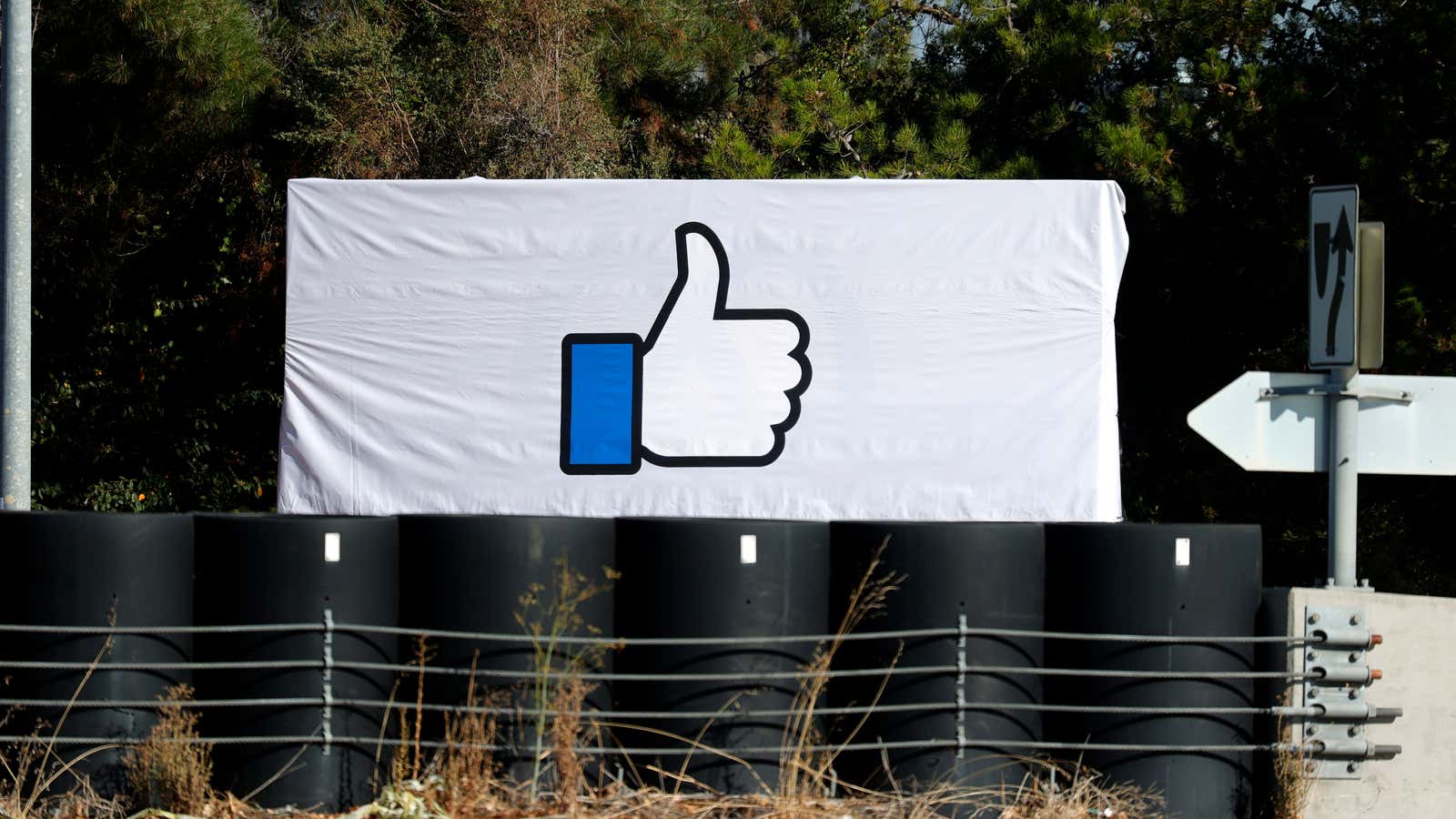 Facebook saw its headcount increase 20% in 2022 despite mass layoffs in November