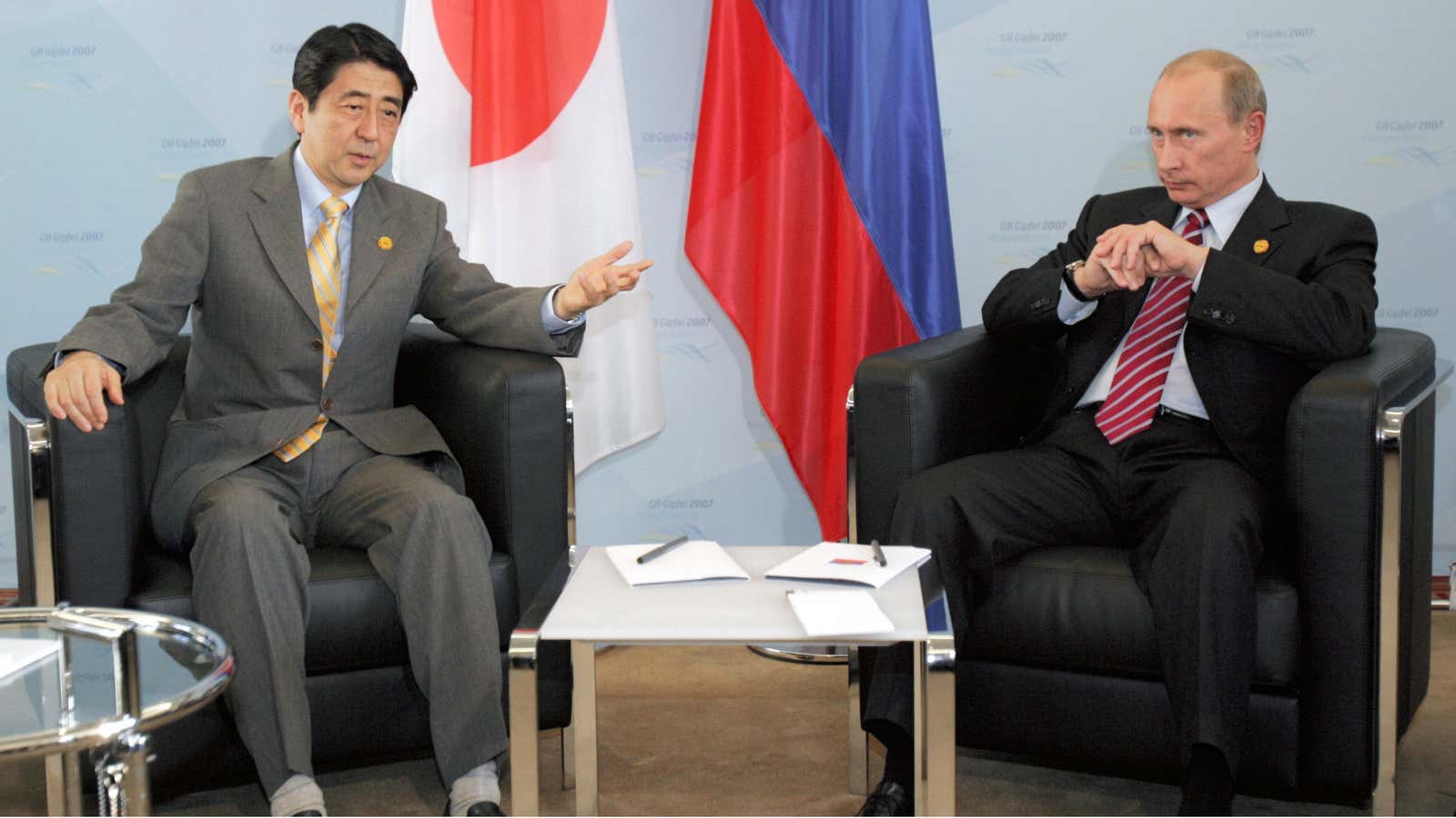 Putin and Abe play ‘Let’s Make a Deal’ on natural gas