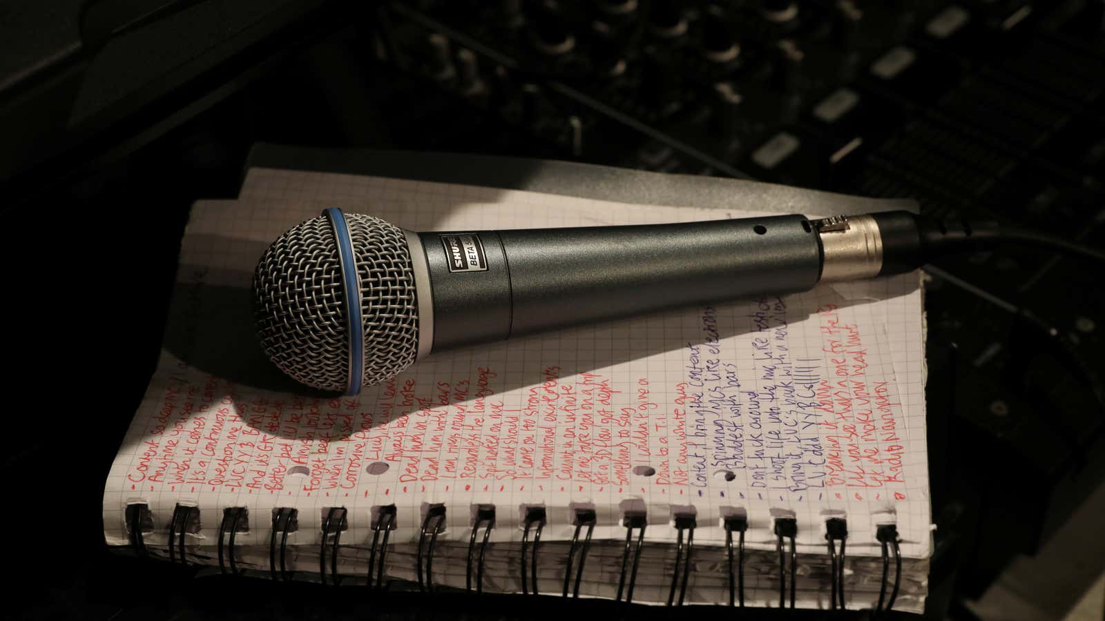 Microphone check 1, 2
 (Reuters/Paul Hackett)