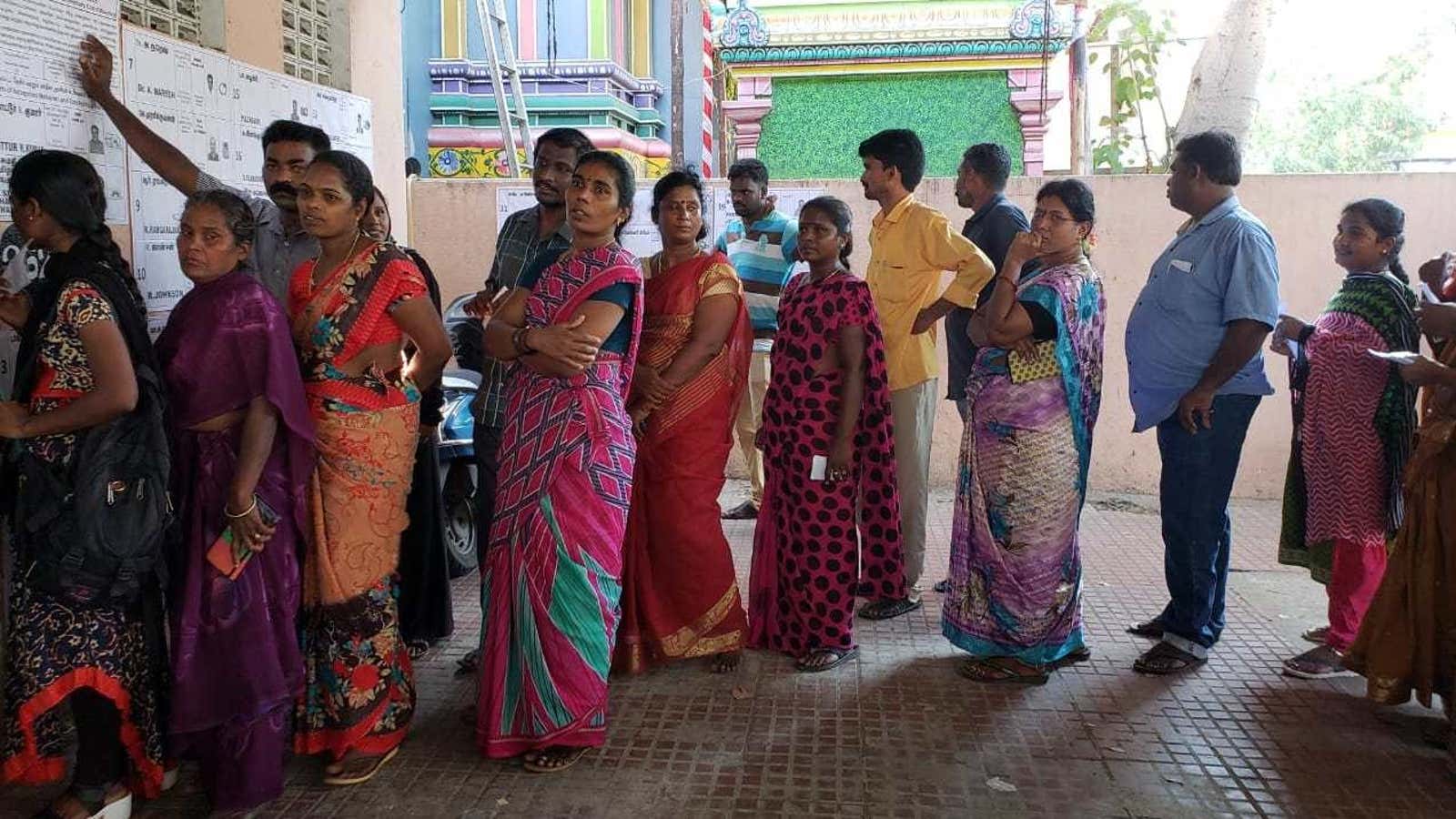 Wait in line to cast voted in Chennai.