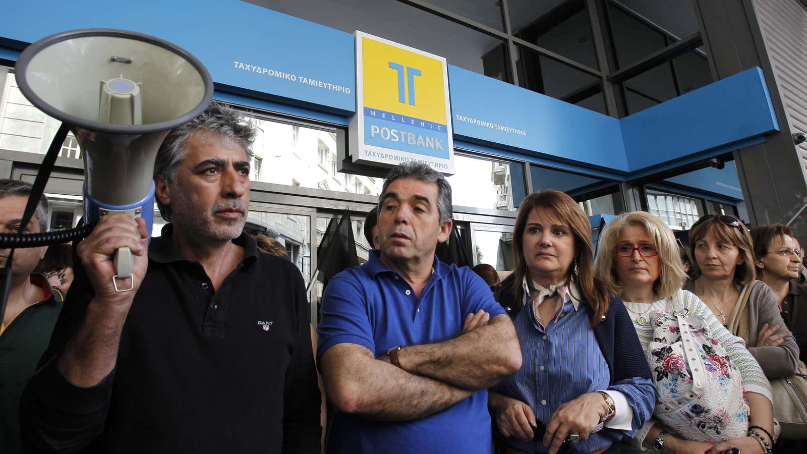 Greek banks are now as disgruntled as their employees.
