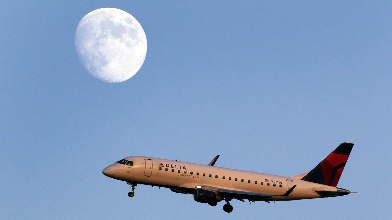 Delta Air Lines is promising the moon on the environment.