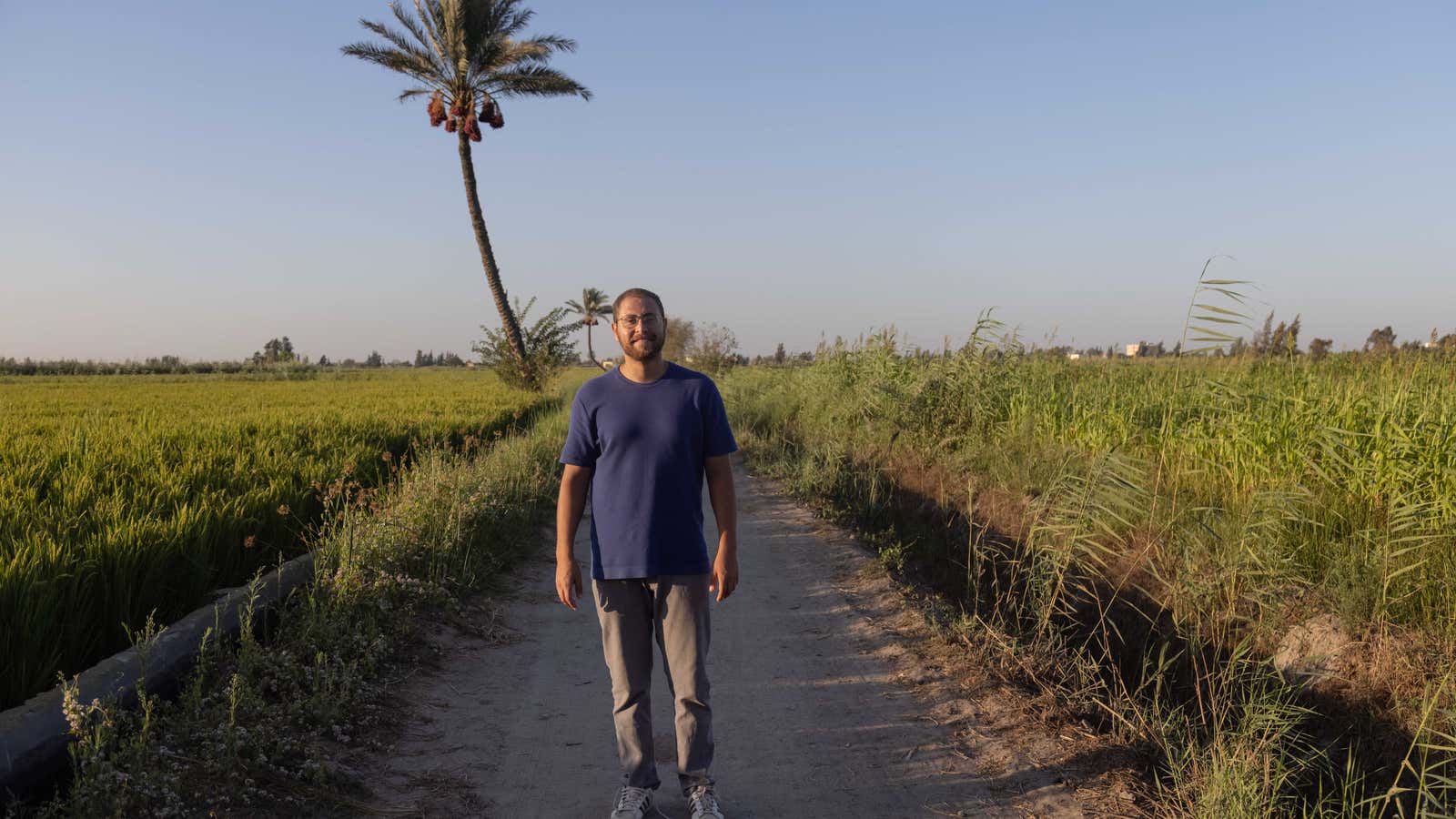 Omar Fahmy built an app to help farmers in Egypt&#39;s Nile Delta earn more money from their crops.