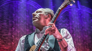 Film composer Hans Zimmer has always been a rock star. His live tour proves  it. - Vox