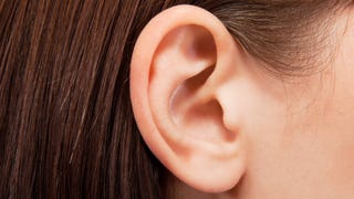 Cómo limpiarse los oídos sin utilizar bastoncillos - GAES