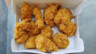 Popeyes chicken nuggets review: All the look, but none of the flavor of the  sandwich - The Washington Post