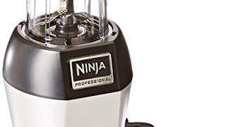 Ninja Pro Personal Blender with 900 Watt Base and Vitamin...