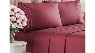 Queen Size 4 Piece Sheet Set - Comfy Breathable & Cooling...