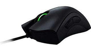 Razer DeathAdder Chroma - Multi-Color Ergonomic Gaming...