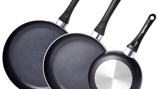 Amazon Basics 3-Piece Non-Stick Frying Pan Set - 8 Inch,...