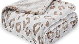 SOCHOW Flannel Fleece Cheetah Print Throw Blanket, Lightweight...