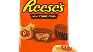 REESE'S Miniatures Milk Chocolate Peanut Butter Cups, Candy...