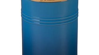 Le Creuset Stoneware Canister with Wood Lid, 22 oz. (4"...
