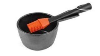 Charcoal Companion CC5099 Cast Iron Sauce Pan with Silicone...