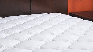 eLuxurySupply Extra Plush Fitted Waterproof Mattress Pad...