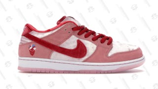 Nike SB Dunk Low Strangelove