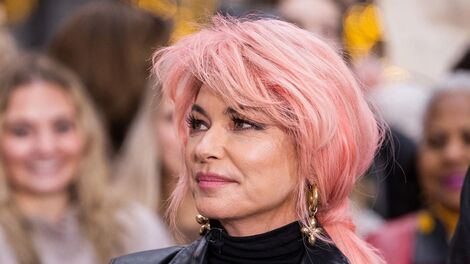 Shania Twain Reveals She Nearly Died from COVID: 'It Was Like Science Fiction'