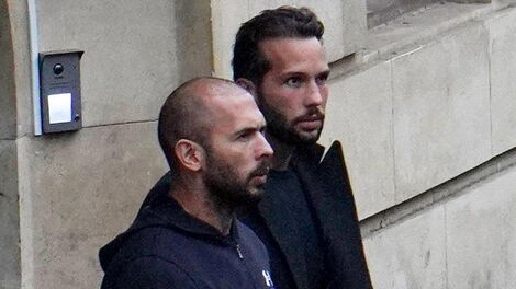 Andrew Tate Mocked for Tweeting About His ‘Full Head of Hair’ While Bald