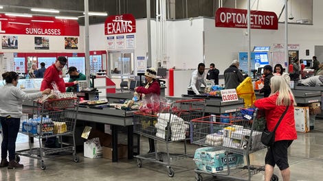 Image for Costco's $1.50 hot dog is still a winner