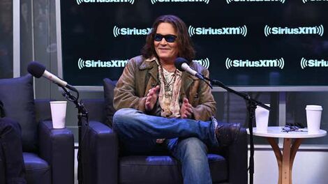 Johnny Depp Is Hawking Even More Paintings of Dead Celebrities