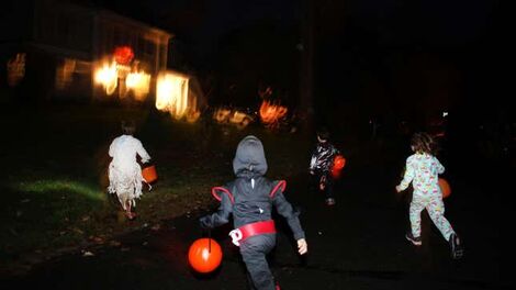 The ‘Rainbow Fentanyl’ Halloween Candy Panic Is a Midterm Gift to Republicans