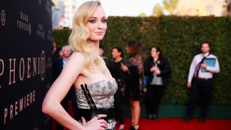 If You Want to Make Sophie Turner Cry, Take Away Her Juul