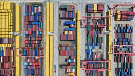 Image for Chinese exports to the U.S. are cratering despite a trade truce