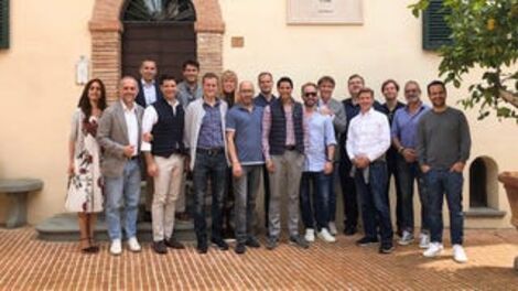 Women Get Quietly Photoshopped Into Photo of Exclusively Male Tech Executives