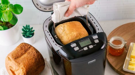 Bella Pro Series 2lb Bread Maker