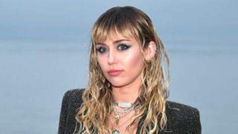 Miley Cyrus Says Sorry For Her Stupid Comment on Not Liking Rap Anymore