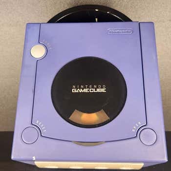 Image for GameCube That Can't Play Games On Sale For $100,000