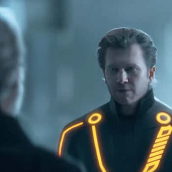 Image for Jeff Bridges has already returned to Flynn’s Arcade for Tron: Ares