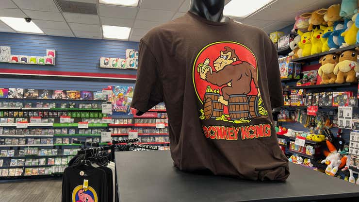 Image for GameStop Plans To Buy A Bunch Of Bitcoin As It Closes Even More Stores