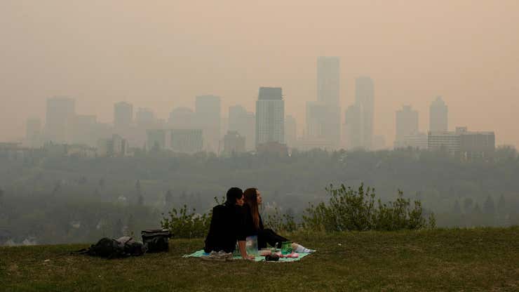 Image for Canadian Wildfire Smoke Blows Into U.S., Setting Stage for Another Miserable Summer