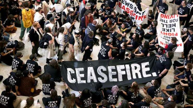 Image for Politicians Try To Recall How Their Constituents Feel About A Ceasefire